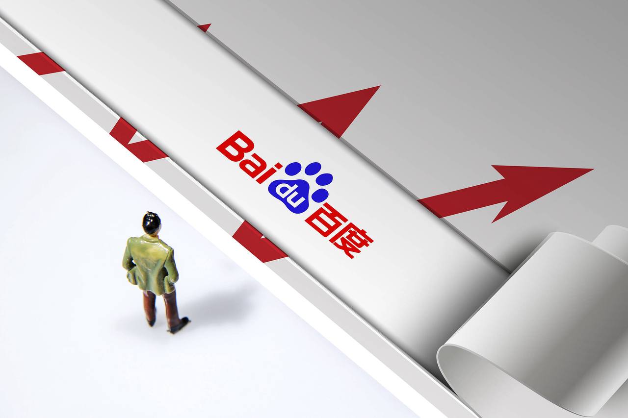 彭小苒换发型了